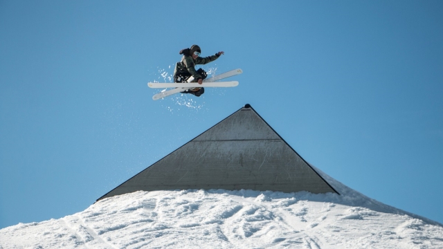 k1体育公司:田径运动放松器材